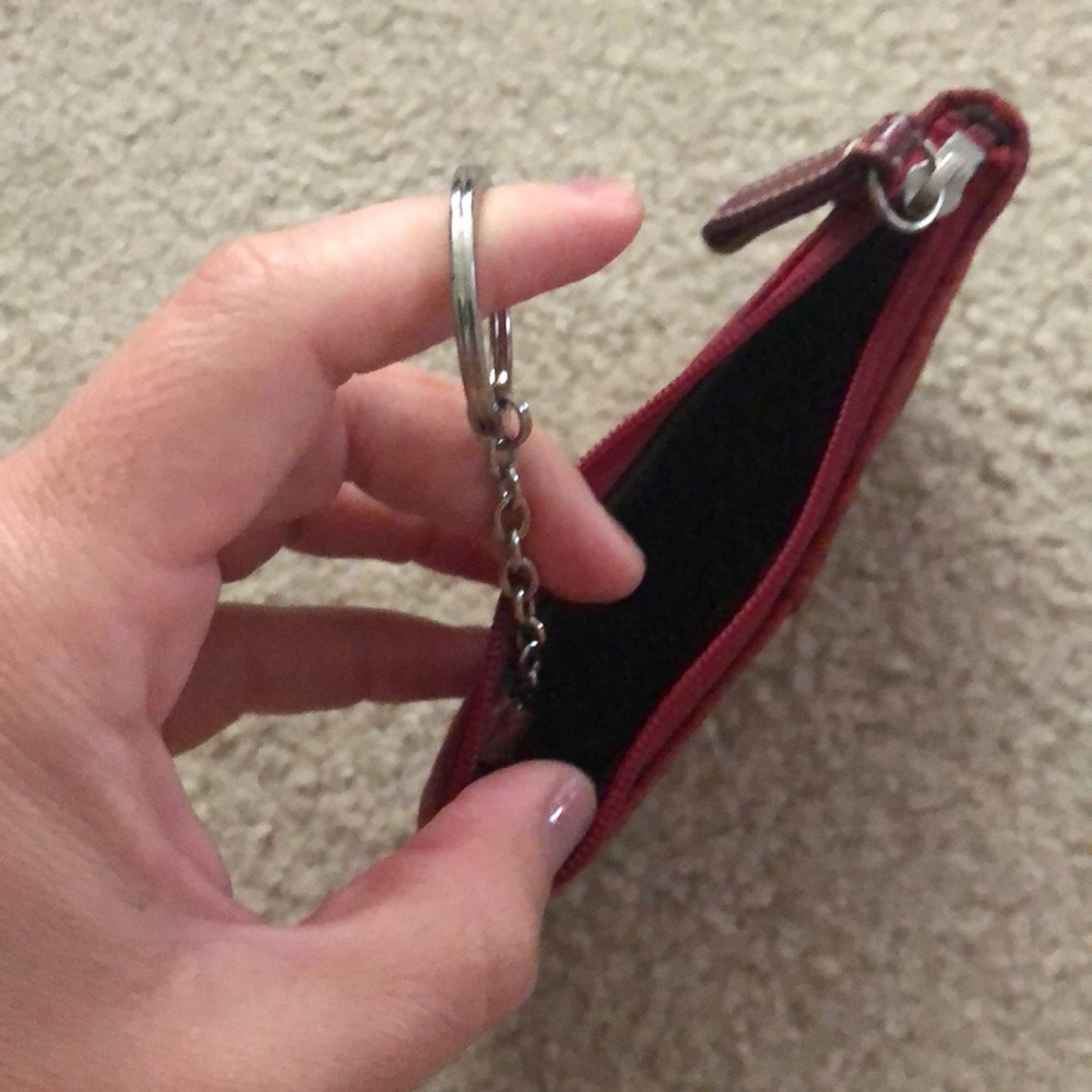 Coach keychain bag - Picture 2 of 2